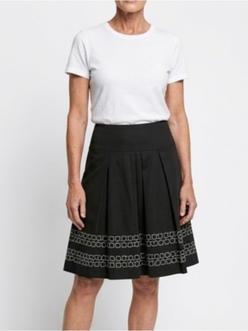 Nygard collection beautiful A line skirt.Spring/summer season start. Waist 16”